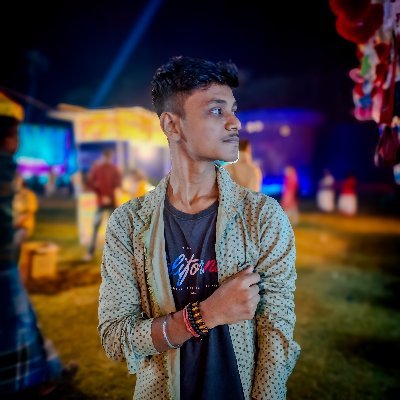 XoAsuuu's profile picture. 🙃🙃. 
Black lover ⚫😀
Wallpaper collection 😌✌
Be Bengali✌😌🥰
Photo editor 📷
Creative 😉