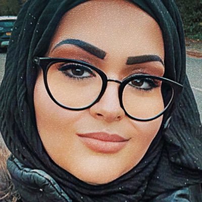 Mother, spouse, certified social worker. Aspiring to have a positive impact on individuals' lives and envisioning a brighter future for the world!