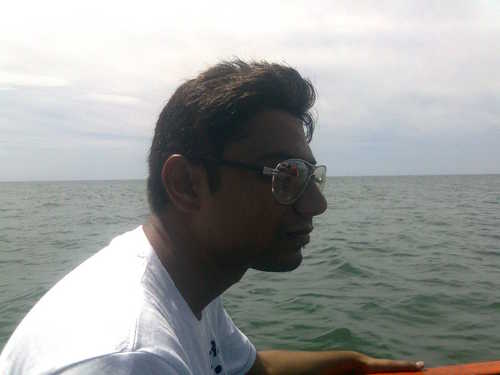akgandhi85's profile picture.