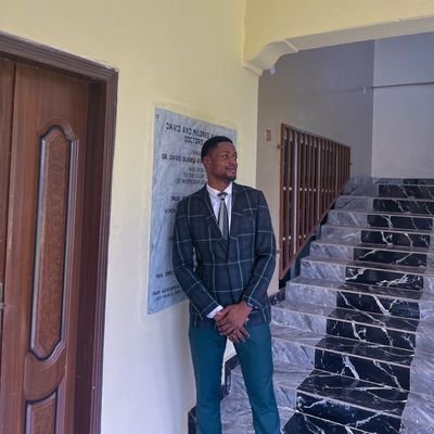 I'm headed to space with the rest of the stars🌟
🇳🇬
🩺
🎸
⚽
❤️