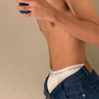aaron (@nionaaron) 's Twitter Profile