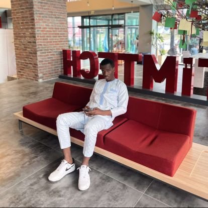 BahBoubakar5's profile picture. 