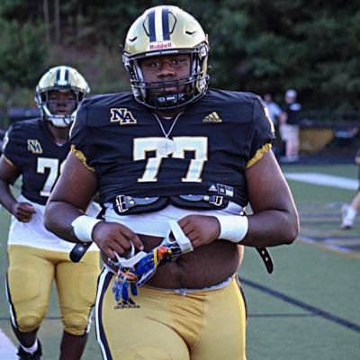 6’3 315 2x All region 1x Allstate OL/DL/CO 24 North Augusta high https://t.co/ZiJ7Ddcp2a NCAA ID#2202447941 phone number: 803-270-2484 🐺❤️