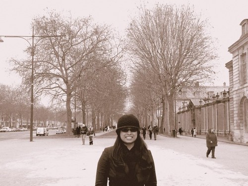 TaraManikkam's profile picture. The BOUNCING BALL that is my life is looking for new and interesting ways to reach impeccable heights.