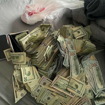 Drop me with your cash app, Zelle or Paypal if you need some financial assistance,  Text me on Telegram @Iwannaspoilsugarbabies2  Only and get spoil with money