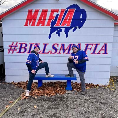 JSasiadek35's profile picture. 716 Buffalo. NFL Owner of Packers. Bills fan first and forever . Good Vibes. IT Pro