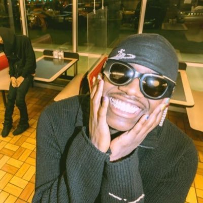 kidbanaug's profile picture. https://t.co/NOcpOoOCJA