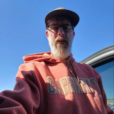 MikeMoo65064332's profile picture. Chill