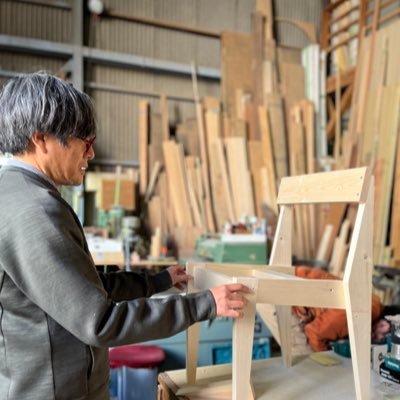 キトヒトラボ。もはじめました〜吉野杉デザイン研究所もやってます〜「木工というコトを伝える木工家」です!! 最近は、「つくれる家具」で枠を越える活動中です〜 普段の活動は https://t.co/xkuaKJKcDc で…いつでもお仕事のご相談お待ちしております…