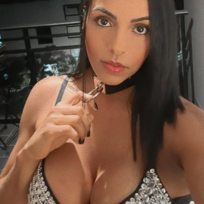 Love working out, exploring the world, and spicing up life!🫦 ✈️ | All about real connections and daring experiences! 😈😉 click the link 4 something spicy 🌶️