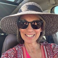 Lisa Brittain (@eyesonjesusand) 's Twitter Profile