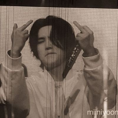 nmy798's profile picture. 