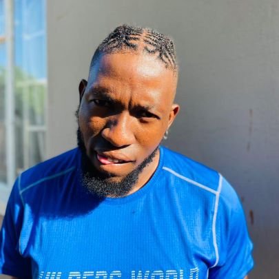 MareboleDurban's profile picture. 