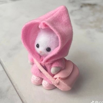 iheartmickiee's profile picture. yap yap yap ☠︎ they/she