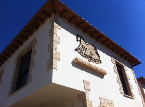 Casa #rural en Aldehuela del Rincón #Soria Si buscas una experiencia auténtica, viaja a nuestra casa! #senderismo #btt #turismoactivo #animales #viajes