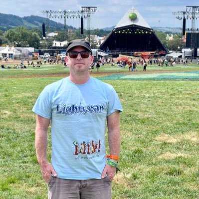 Adviser FXC & Curacy - Bristol Diocese & Leadership ‘Church@Glasto’: https://t.co/zatk5Wv3c4 / @Church_Glasto & Co-Founder of Queens Parade Cooperative