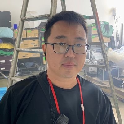 CBNcNGsmM896400's profile picture. 