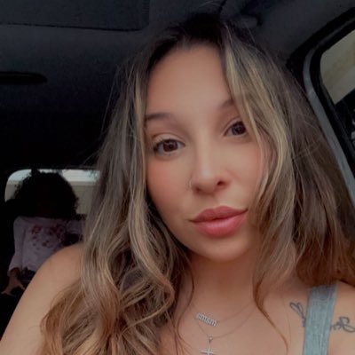 _simplyjoi's profile picture. God First | Mother | @_AlainAllard_ 💍