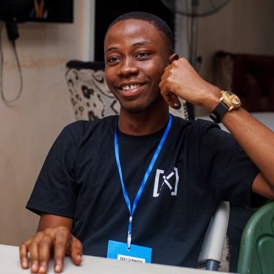 Usenmfon_Uko's profile picture. Software Dev. 💻  || problem solving over programming languages 📝