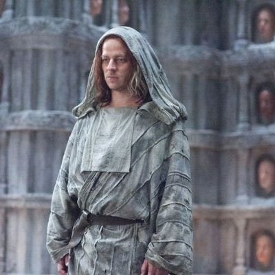 Tholuwerlorpeh's profile picture. A copywriter || Content Creator || Ebullient and convivial. These days, I tweet my opinions and those that aren’t mine 🥂😊

MQQC6WUL