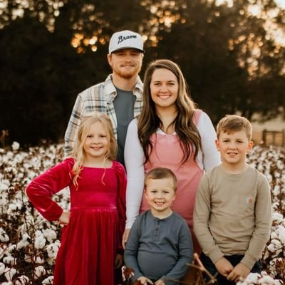 Navy Veteran - TTU'25 - ⚾️Coach

👫👱‍♀️👱‍♂️👱‍♂️