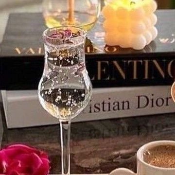 DDconnectx's profile picture. Lover of humanity, easy going, a writer, music lover.