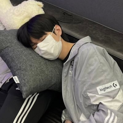 deft10231's profile picture. 