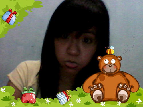 just an ordinary girl 
who love my family and friends  :)