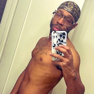 REAL BIG 🦁♌️ ENERGY! Play with ya mama and don't play with me. 😘Snapchat: Mrgibbs4datazz SwitchCode: 1579-7664-5684