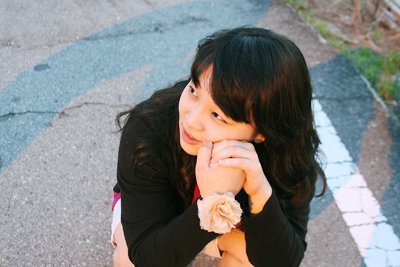 사람을 좋아하고, 이야기 듣는 것을 좋아하는 20대 아이