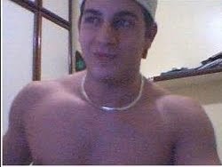eu sou o amor mais lindo da minha Alice  *--*