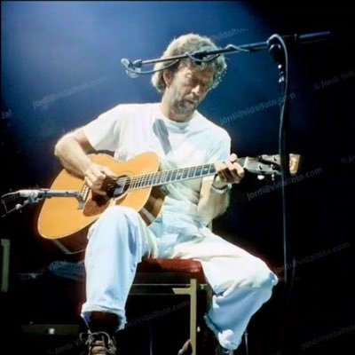 孤独なストレンジャー。気まぐれでTwitter再開しました。ECブート・コンプ継続中。主に音楽、ブートネタ。新作、旧作問わずにランダムにツイートしていきます。現在、車はコルベットZR1とキャデラックDTS、ランボをこよなく愛しています。そして映画はマイヒーローのスタローンにチャックやドルフ、シュワ。そして寅さん好き。