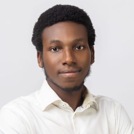 PIANIST | MUSIC PRODUCER | SCORE ARRANGER | MUSIC EXECUTIVE.
Deremi - Someone to Love is available on all music streaming platforms