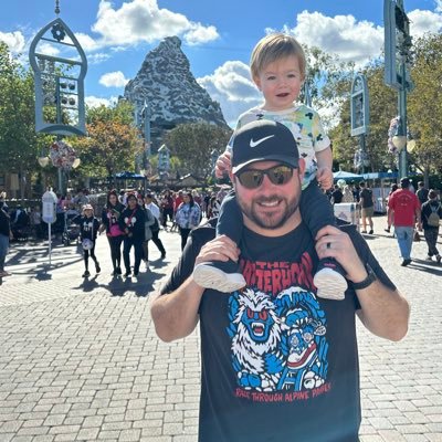 Husband, Father, Coach, Educator.  mostly tweet about the Padres and Cougs here… so basically if you like emotional roller coasters this is the place for you!