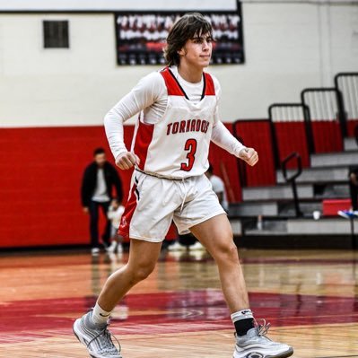 Bay High Pg 5’8 140lbs | c/o 2025 | 3.96 GPA| AAU- @hawkseliteaau | Email- oliverpratt1255@yahoo.com | Phone- 850-353-1975| 1x All-County Team| Psalms 27:1