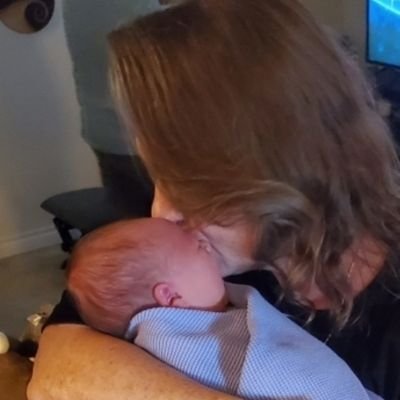 DeniseDaffodil's profile picture. Back from the Purge, new account.  Open-minded Moderate. I am a mother and grandmother.  NO DM #FamilyisEverything
#MAHA