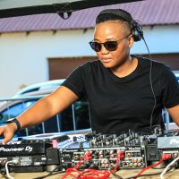 THEOUTBURSTSESSIONS(@TSETSE_DJ) 's Twitter Profile Photo