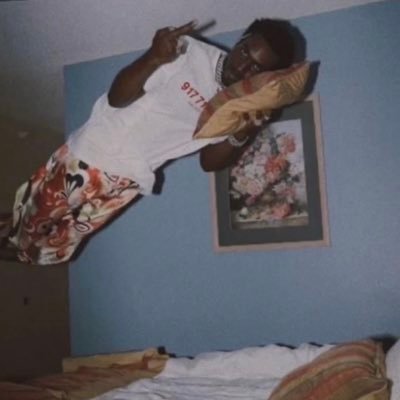 iamteejayzw's profile picture. P L A Y A