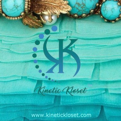 Kinetic Kloset is a social media platform for fashion brands and designers 💙

App & Store location coming soon
C. E. O. @ENFANT_NOIRNO5
https://t.co/roY1CnWq5
