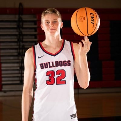 jake_ballard32's profile picture. Columbia Academy ‘25//Romans 8:31