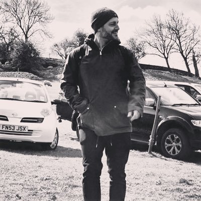 Electrician, Music Lover,Chess ♟🇬🇧🏴 Proud to be English