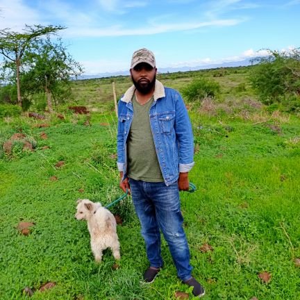 holt_zues's profile picture. Being me any other day