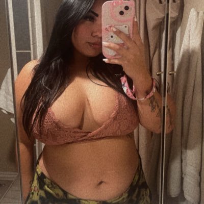 18+ ONLY🔞 onlyfans (link in bio) & uncensored twitter (lifetime) 😈 backup @sexyyniinaa