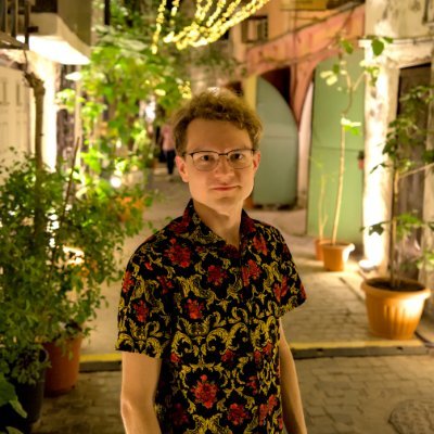 Master student in Complex Systems Chemistry @gradcscunistra. Research intern @LaboLutz. Previously in @MoranLabChem, @Rueping_Lab, @a_teamlab
