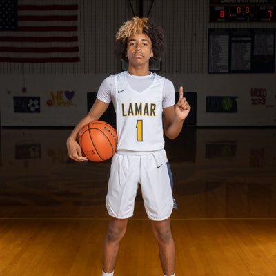 Lamar high school | 5’7 guard | c/o 2027🎓| insta : 2famous_makhi | To be the best, you have to work the hardest