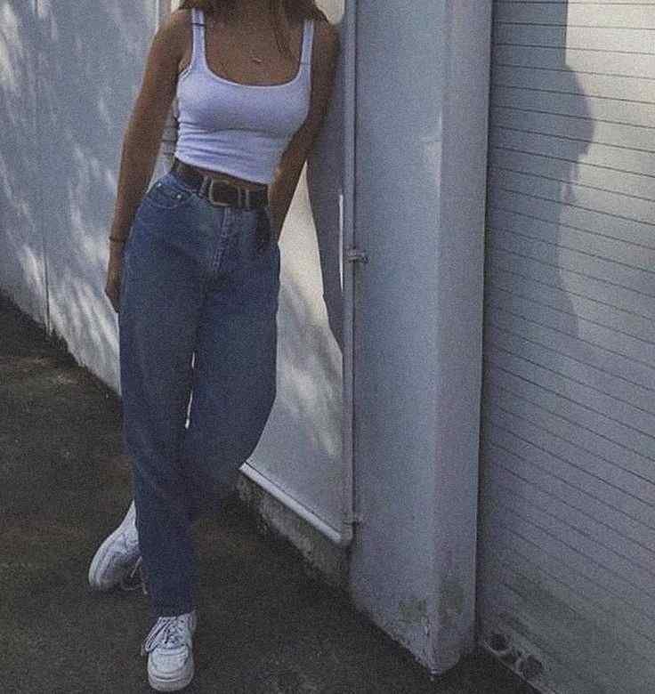 PaolaPoet36024's profile picture. 