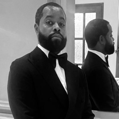 Husband • Father • Trained Actor • Music-Bourbon-Cigar Aficionado • Morgan State Alum 🐻• Bronx