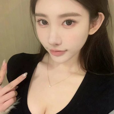 StephanieM33318's profile picture. 