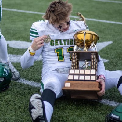 6’4 200 | Class of 2024 | st Joseph high school | #11 TE | Email Backenate11@hotmail.com