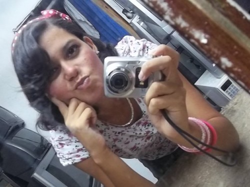 Deus é quem pode me jugar ! E jamais outra pessoa no mundo poderá além delle !     Se Deus é por mim quem será contra ?    Jah (L'
